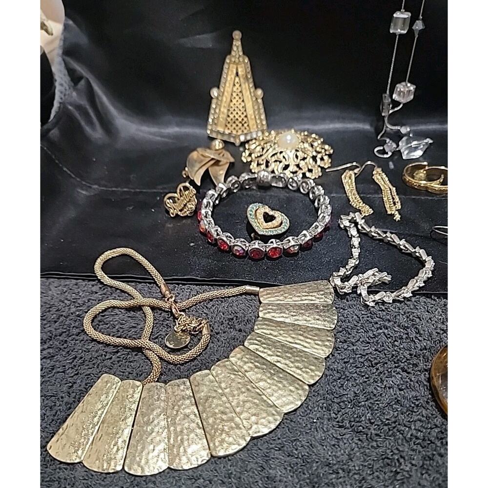 misc lot jewelry vintage Over 30 Pieces - Picture 13 of 14